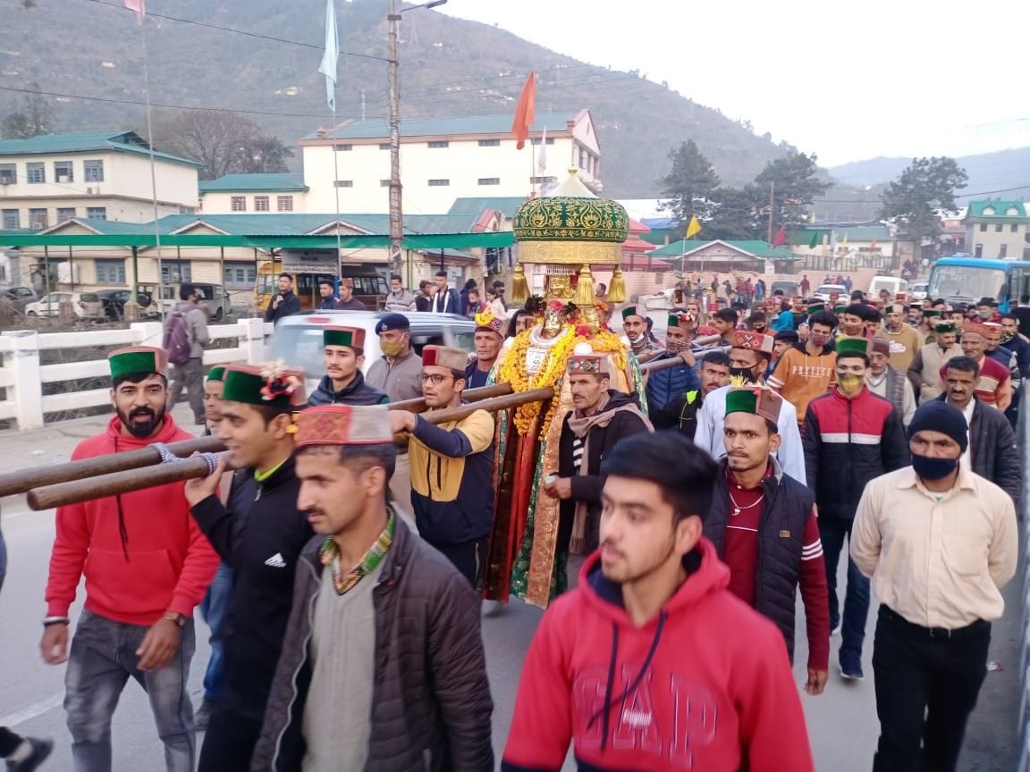Shukdev Thatta reached his kothi in Rajbehde of Mandi