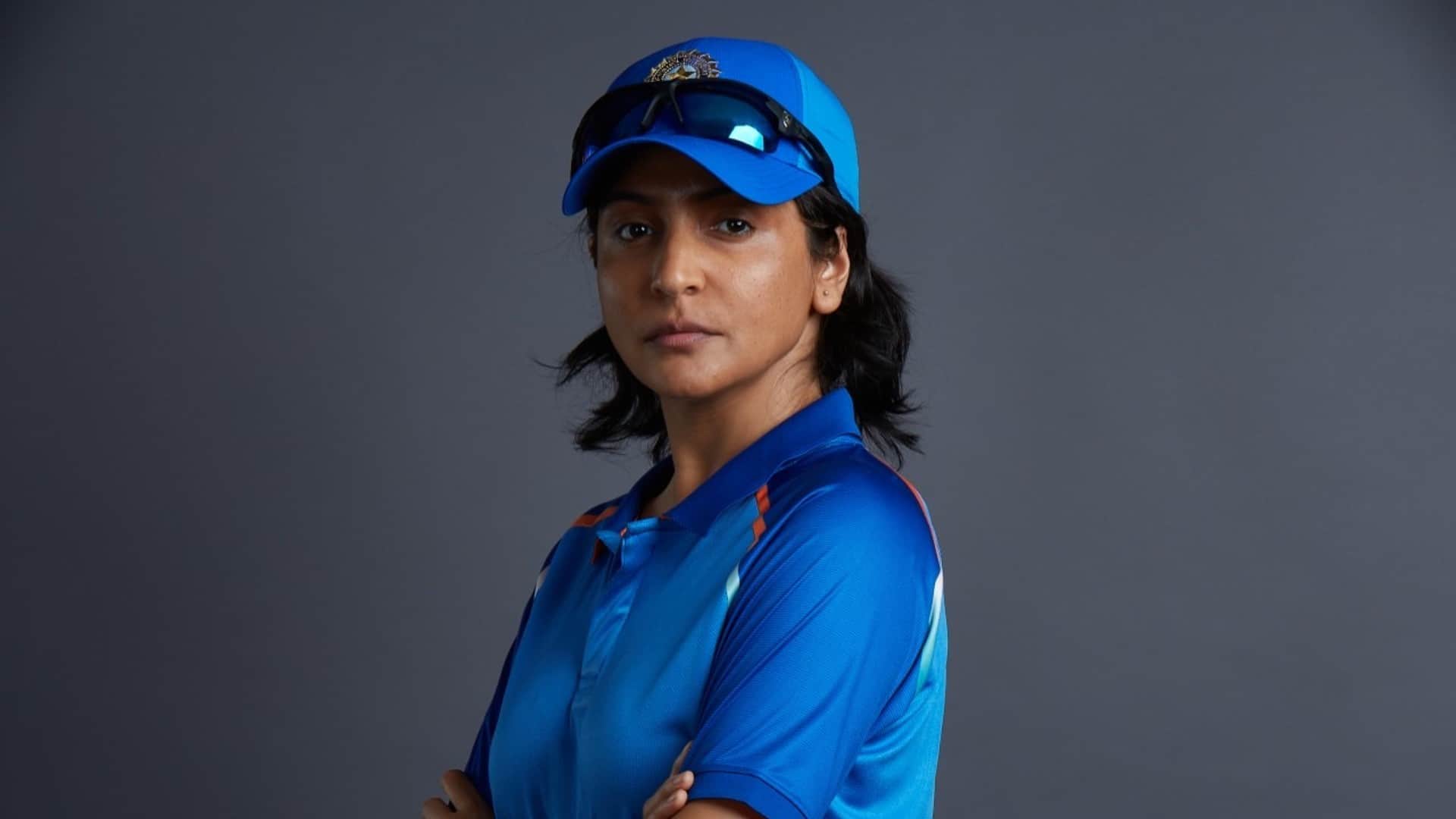 Anushka Sharma Chakda Xpress actor shared an emotional inspirational note for jhulan goswami retirement