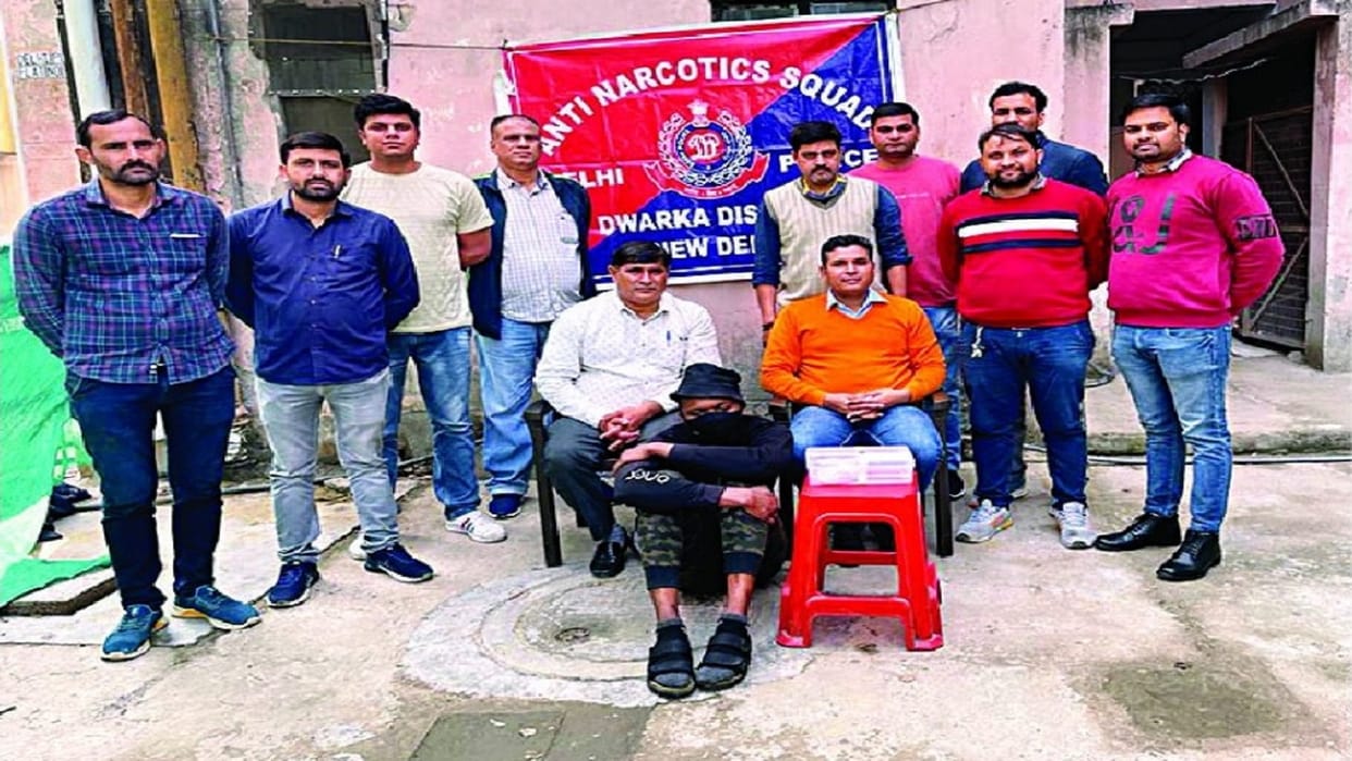 African national arrested with heroin worth 30 million used to buy from foreign supplier and sell to customers in NCR