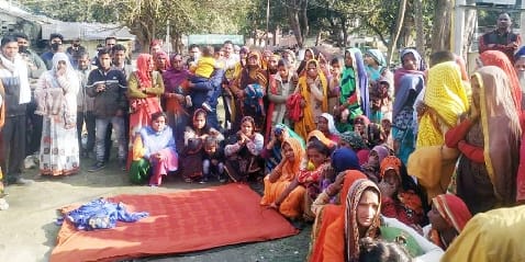 Married's body found hanging from noose, ruckus of maternal side