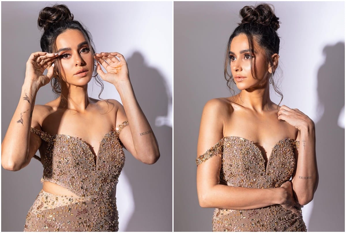 Farhan Akhtar-Shibani Dandekar: Shibani Dandekar got the wedding date tattooed on her hand shared pictures flaunting her new tattoo