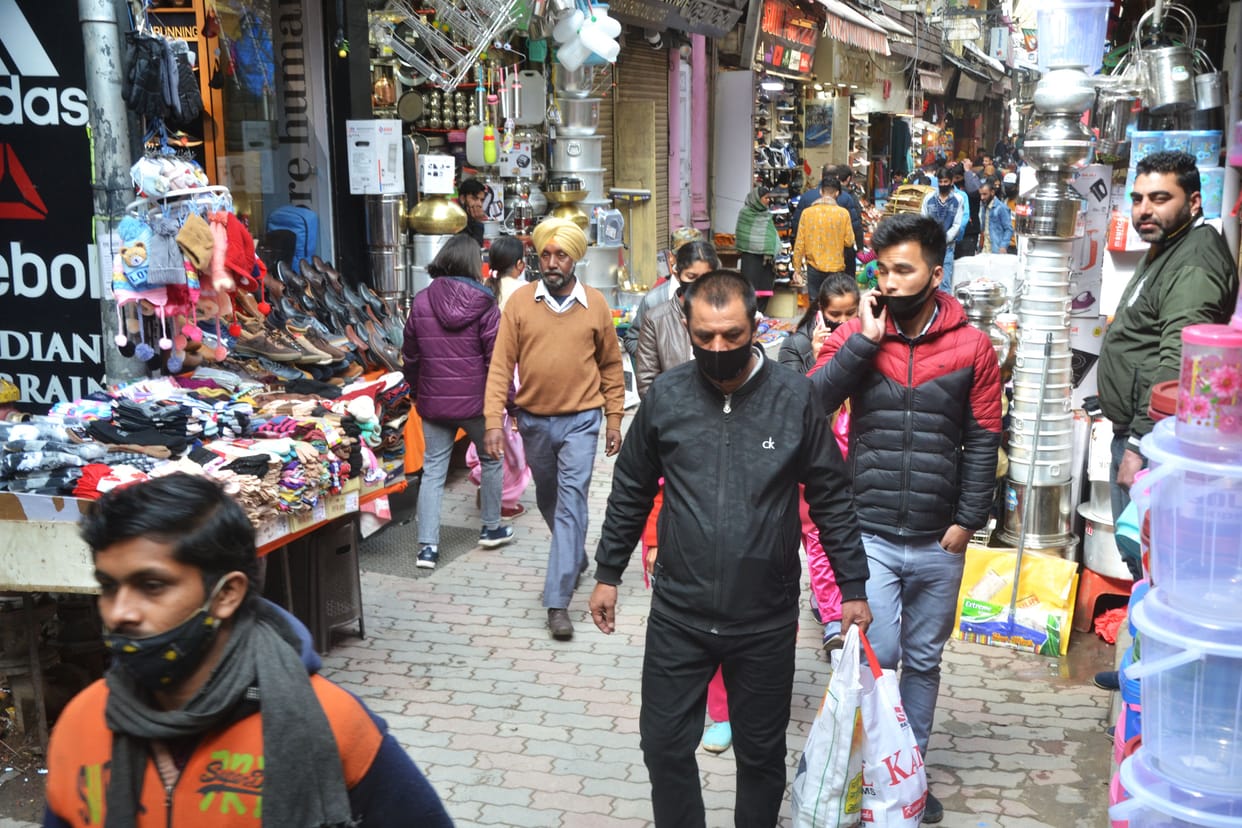 Solan markets come to life again after 47 days on Sunday