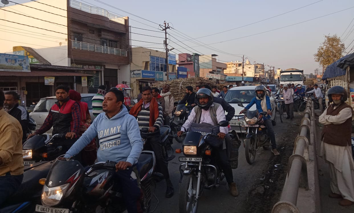Jam on ROB, people upset for one hour