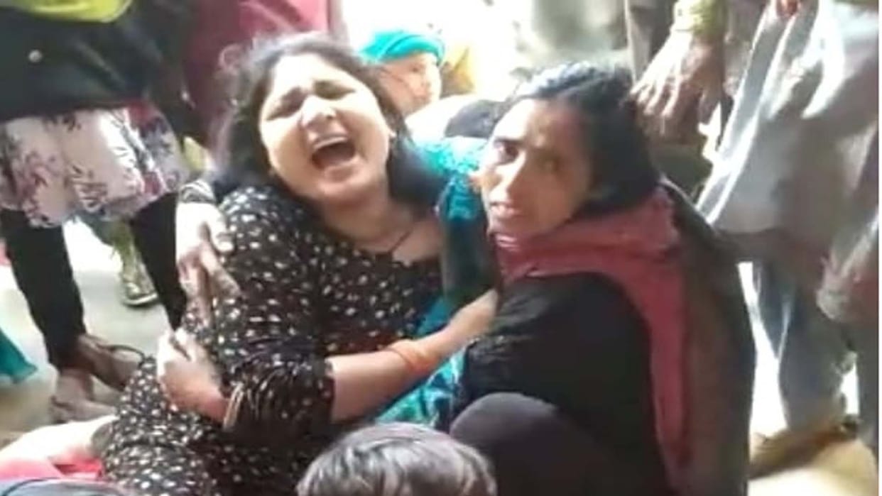 Bijnor: Welder dies after being buried under trolley, contract worker lost his life due to electrocution