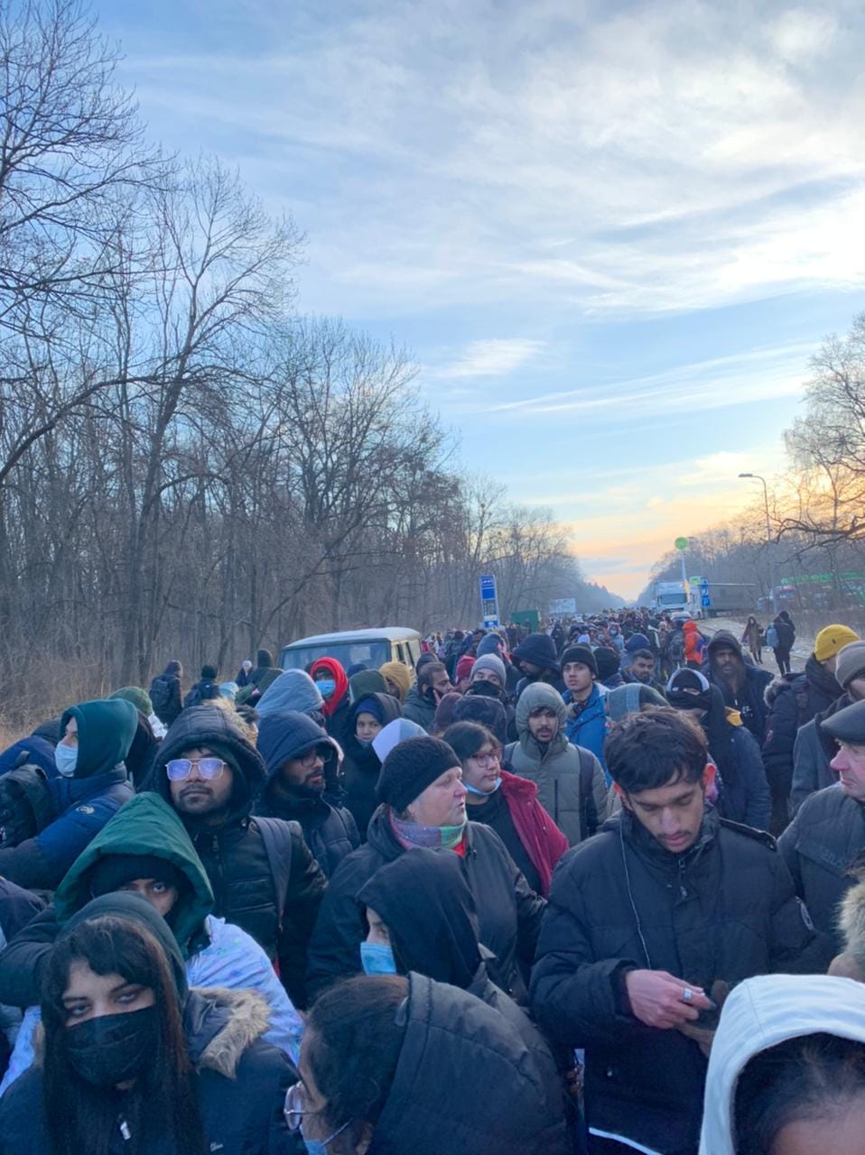 MBBS students spent the night sitting on the floor in -5 degree cold