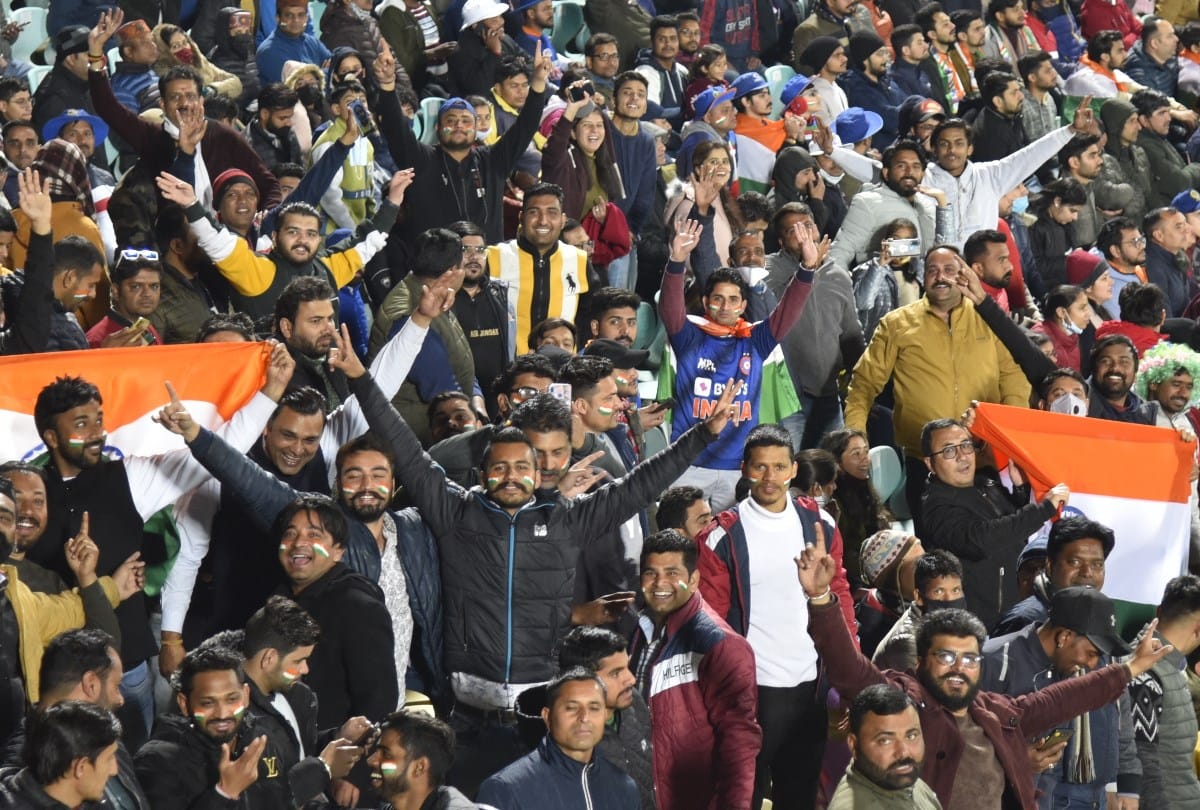 Pictures india sri lanka t20 match cricket match in HPCA stadium hpca stadium dharamshala