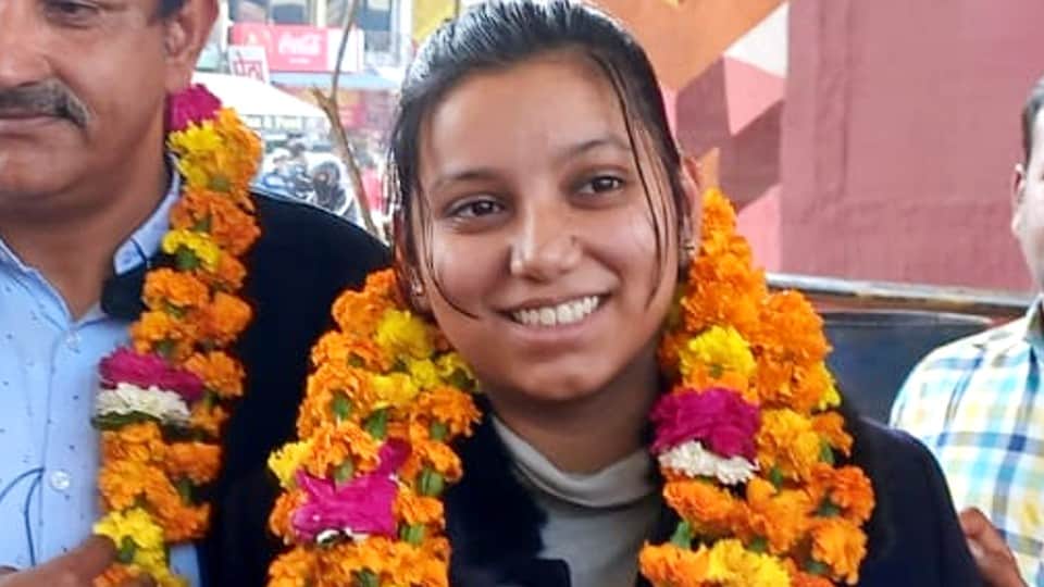 three agra students return from Ukraine and evacuation of 30 students soon from ukraine