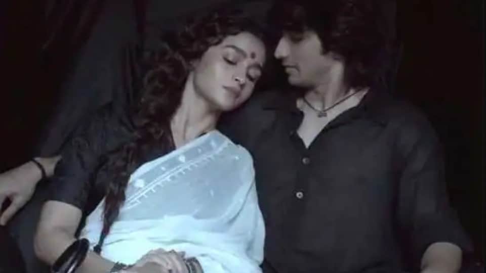 Shantanu Maheshwari revealed Alia Bhatt did 20 retakes for the slap scene in Gangubai Kathiawadi film