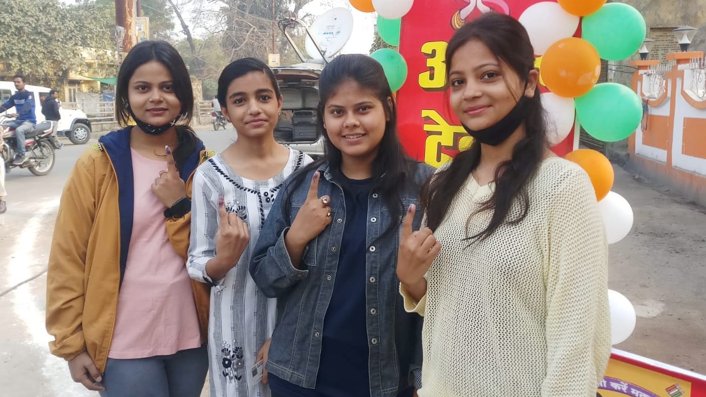 up election phase 5th photos Huge enthusiasm among youth-saints during voting
