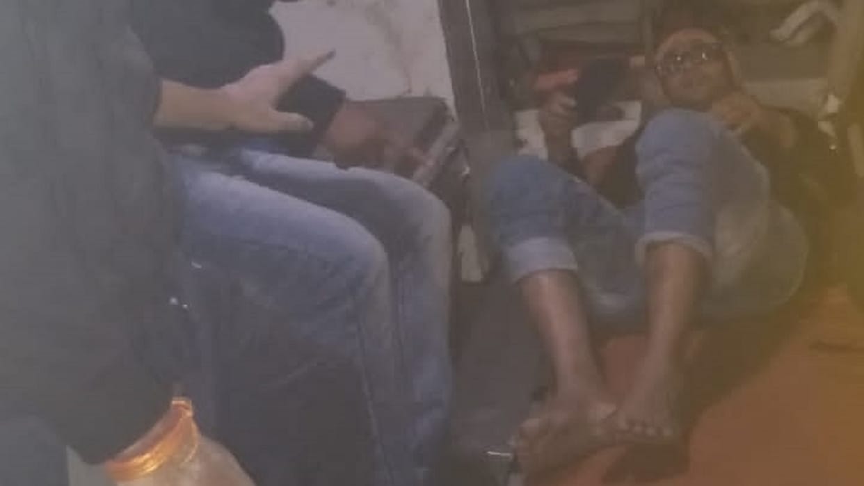 Kannauj: Bus rammed into dumper going ahead 40 passengers injured condition of many passengers critical