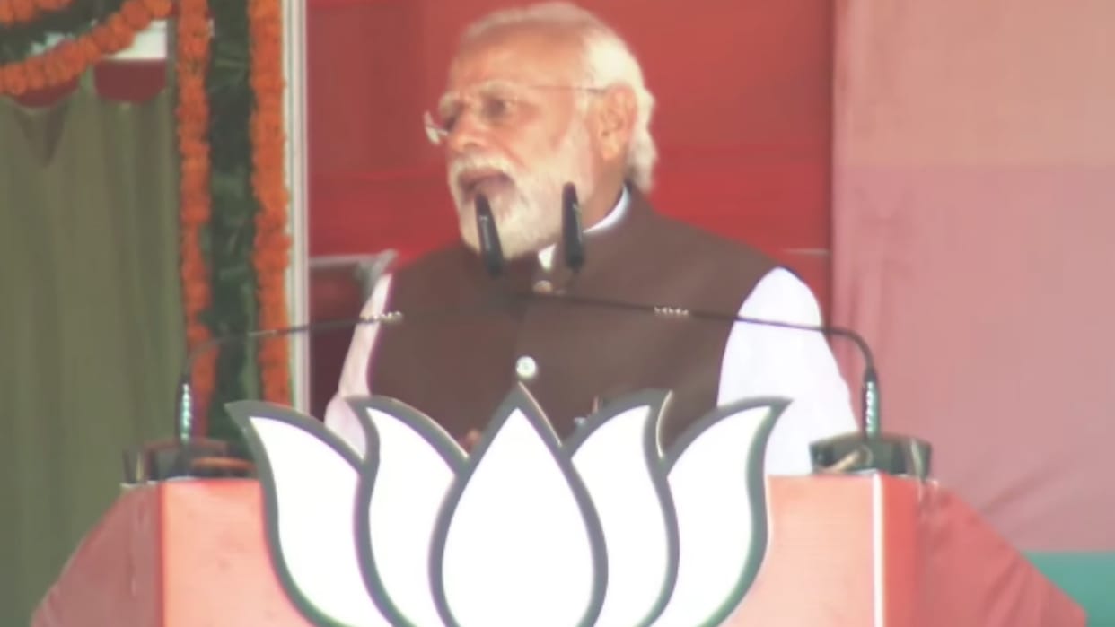 PM Narendra Modi addressing rally in maharajganj for UP Election 2022