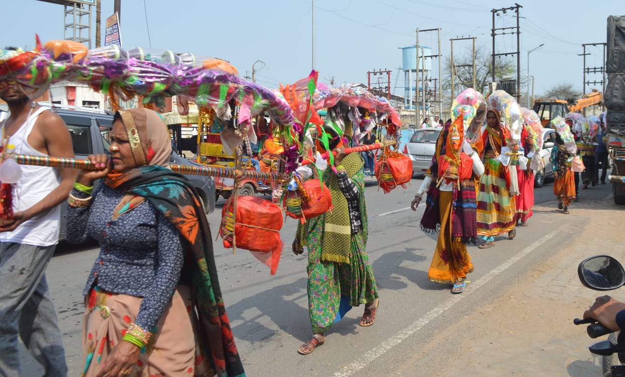 Hathras: The whole day before Mahashivratri, the echo of Bum-bomb naivete