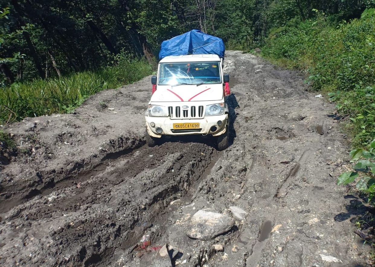 Bad Road in Madkot