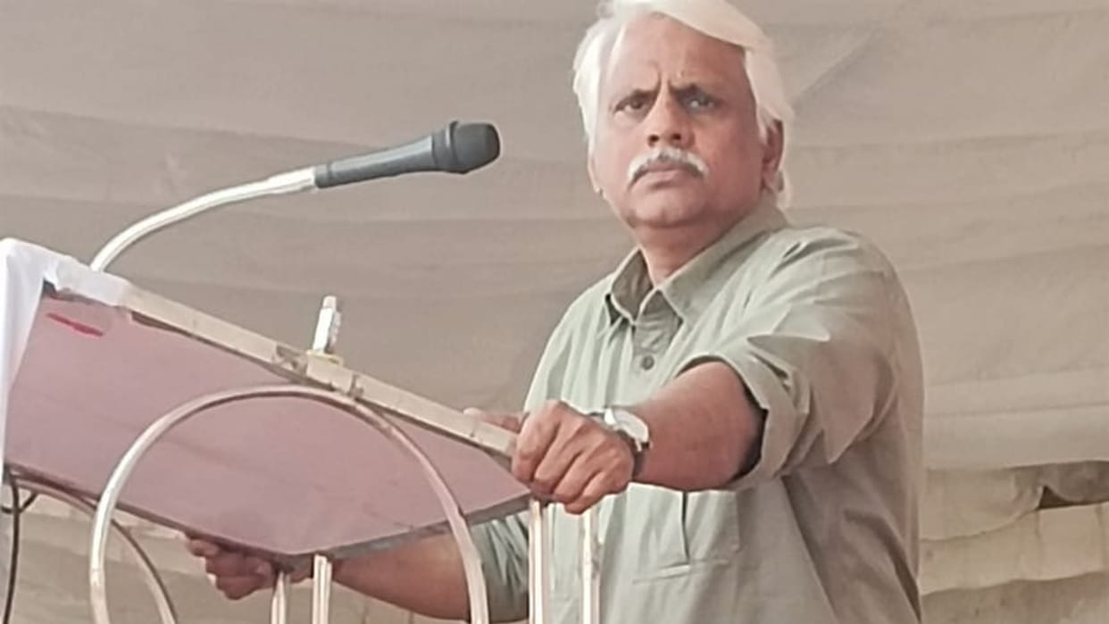 In Sehore, a strong national thinker Pushpendra Kulshrestha said, "Those who care about the nation should read the Gita"