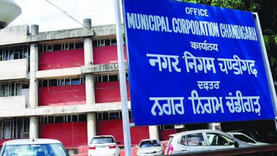 Chandigarh Municipal Corporation making policy to help vendors who deposit license fees on time every month