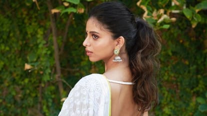 Shahrukh Khan daughter Suhana Khan recreates Palat scene in white lehenga mother Gauri Khan did this comment