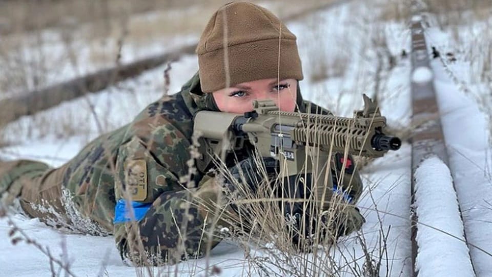 Ukraine Crisis, Ukrainian beauty queen Anastasiia Lenna joins fight against Russia, shares pics
