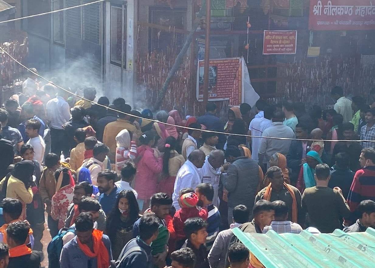 60 thousand devotees performed Jalabhishek in Neelkanth Dham