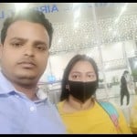 भाई और मां के साथ जया।