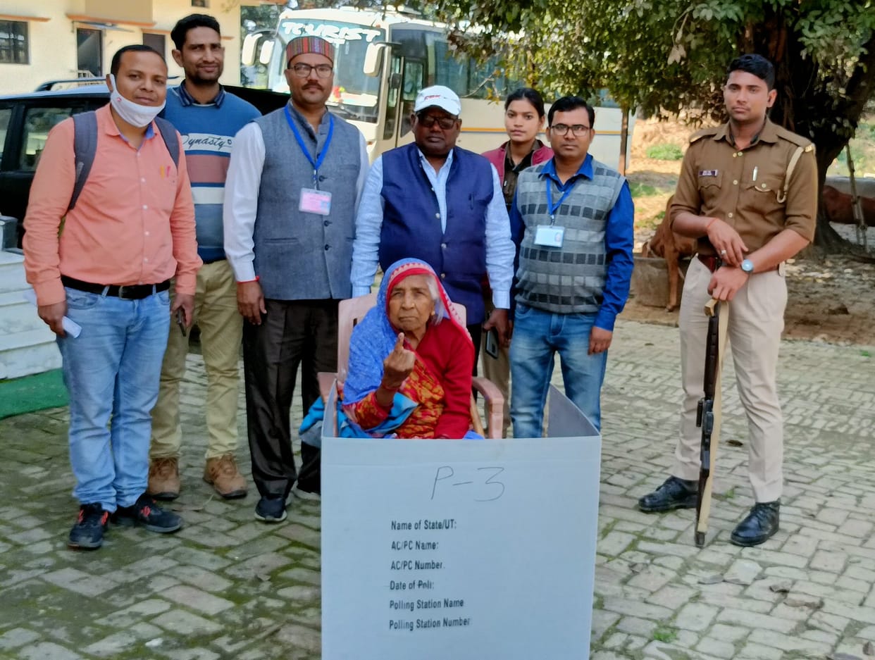 95 year old Shanti Devi convinced by voting through postal ballot