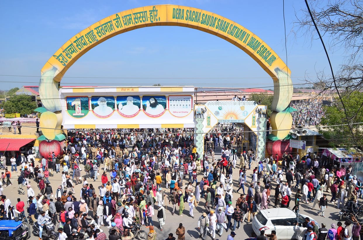 Program in Dera on Gurugaddi Day, now followers demand to run cleanliness campaign in Gurugram