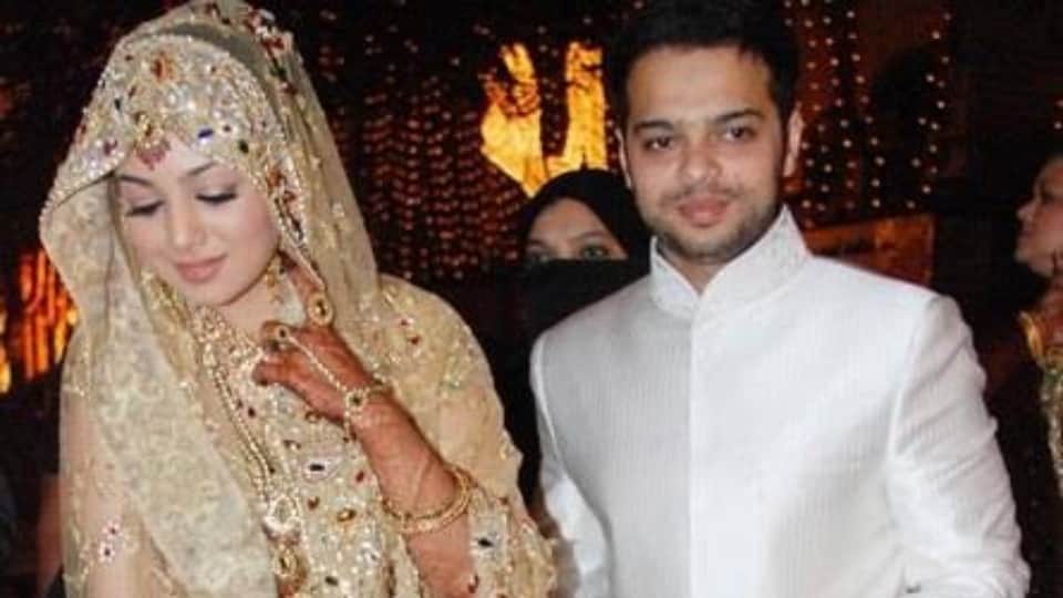 ayesha takia and farhan azmi celebrates 13th wedding anniversary see couple wedding photos