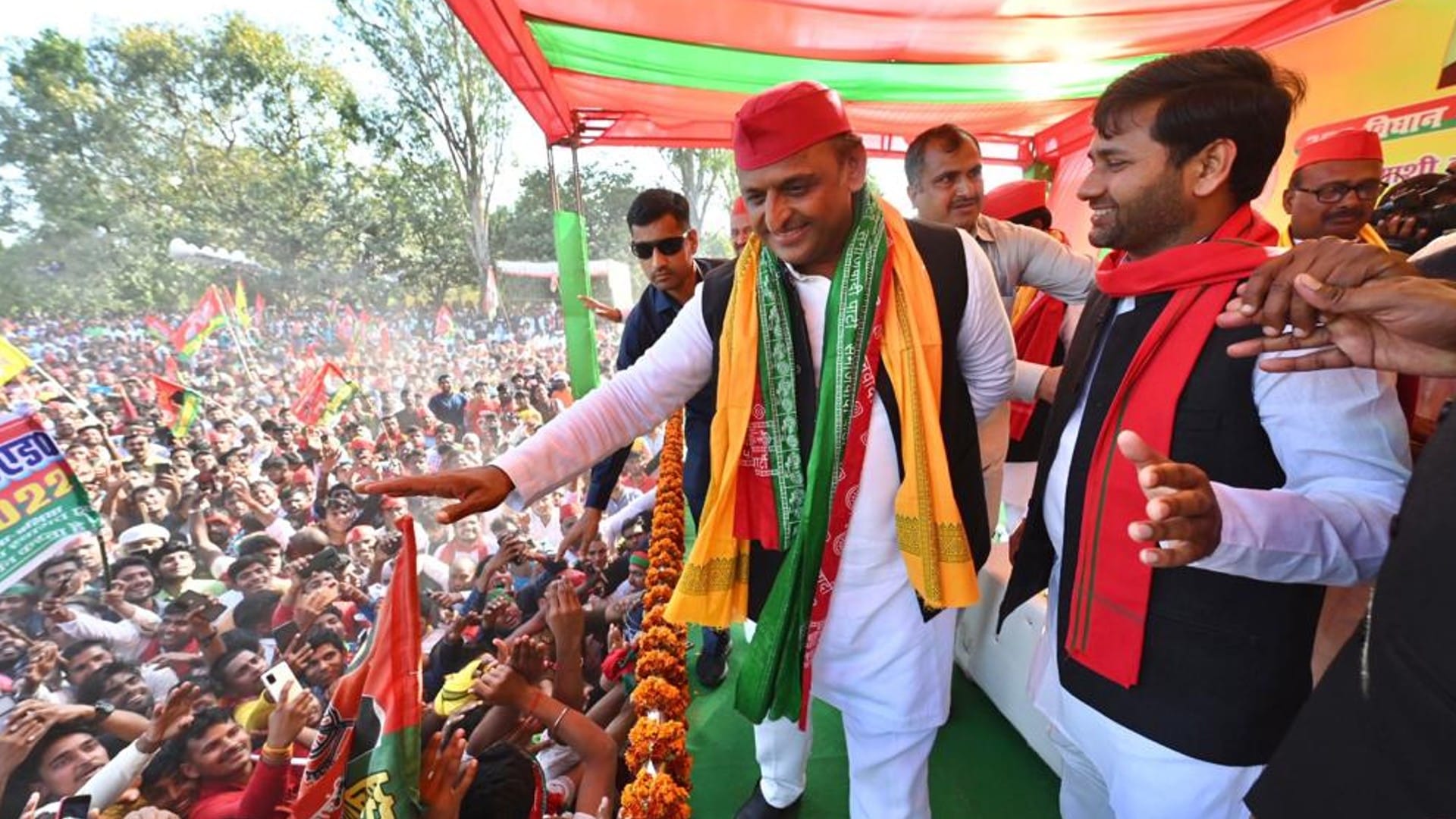 UP Elections 2022 6th Phase Election Campaign in Photos Yogi Akhilesh Mayawati and Priyanka Gandhi