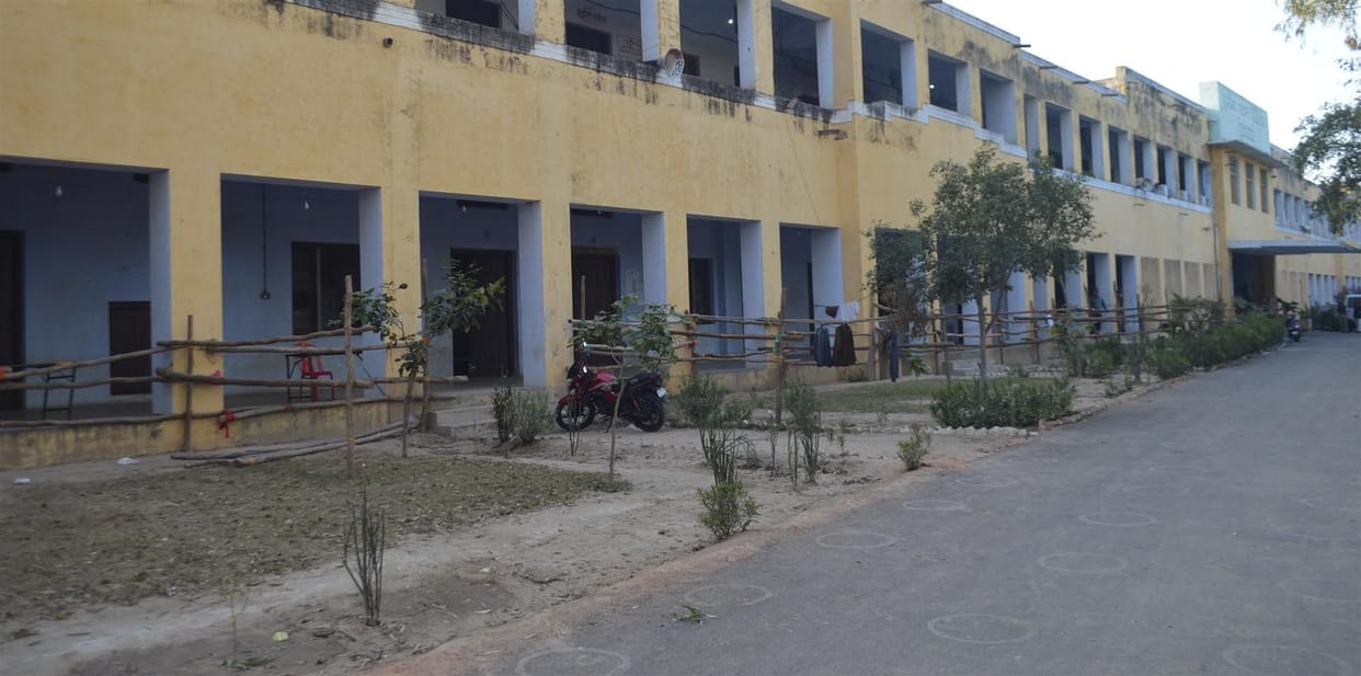 Hathras: Counting of votes: One micro observer, enumerator and fourth staff will be stationed at each table.