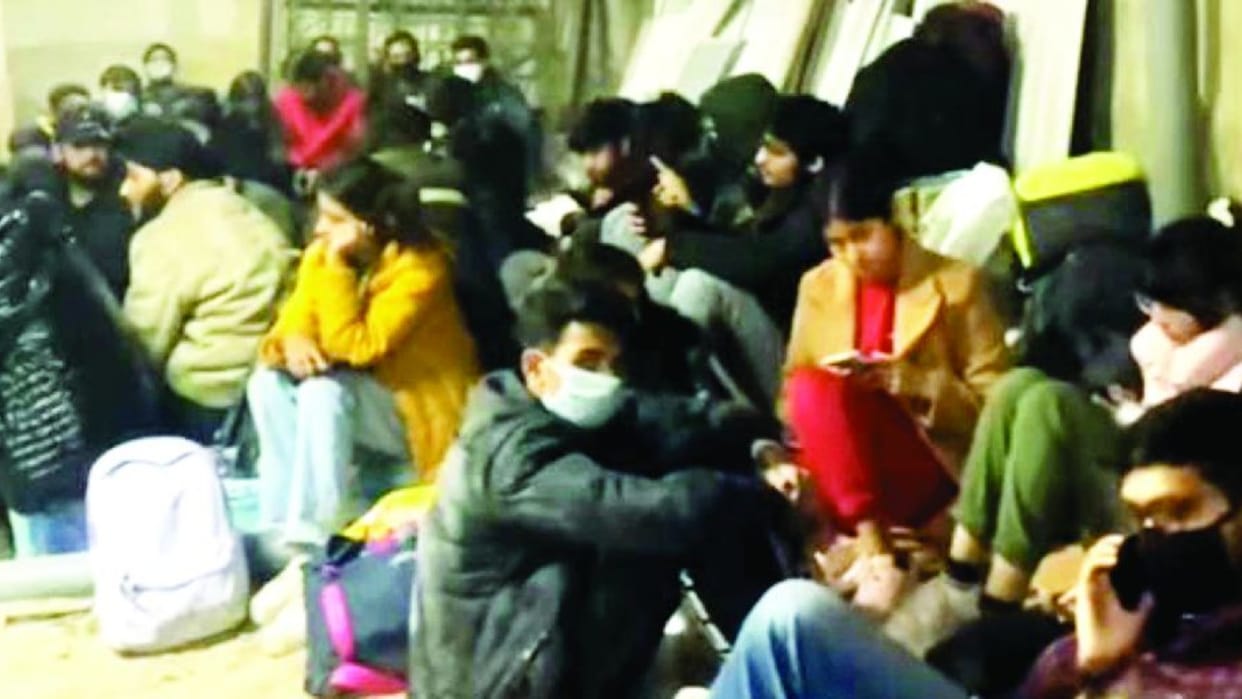 1500 Indian students trapped in the bunker of Kharkiv hostel in Ukraine