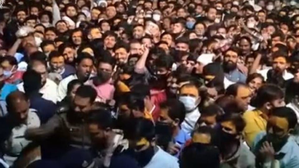 Ujjain: There was an influx for the darshan of Mahakal, more than two lakh people reached by 12 noon, there would be great worship at night