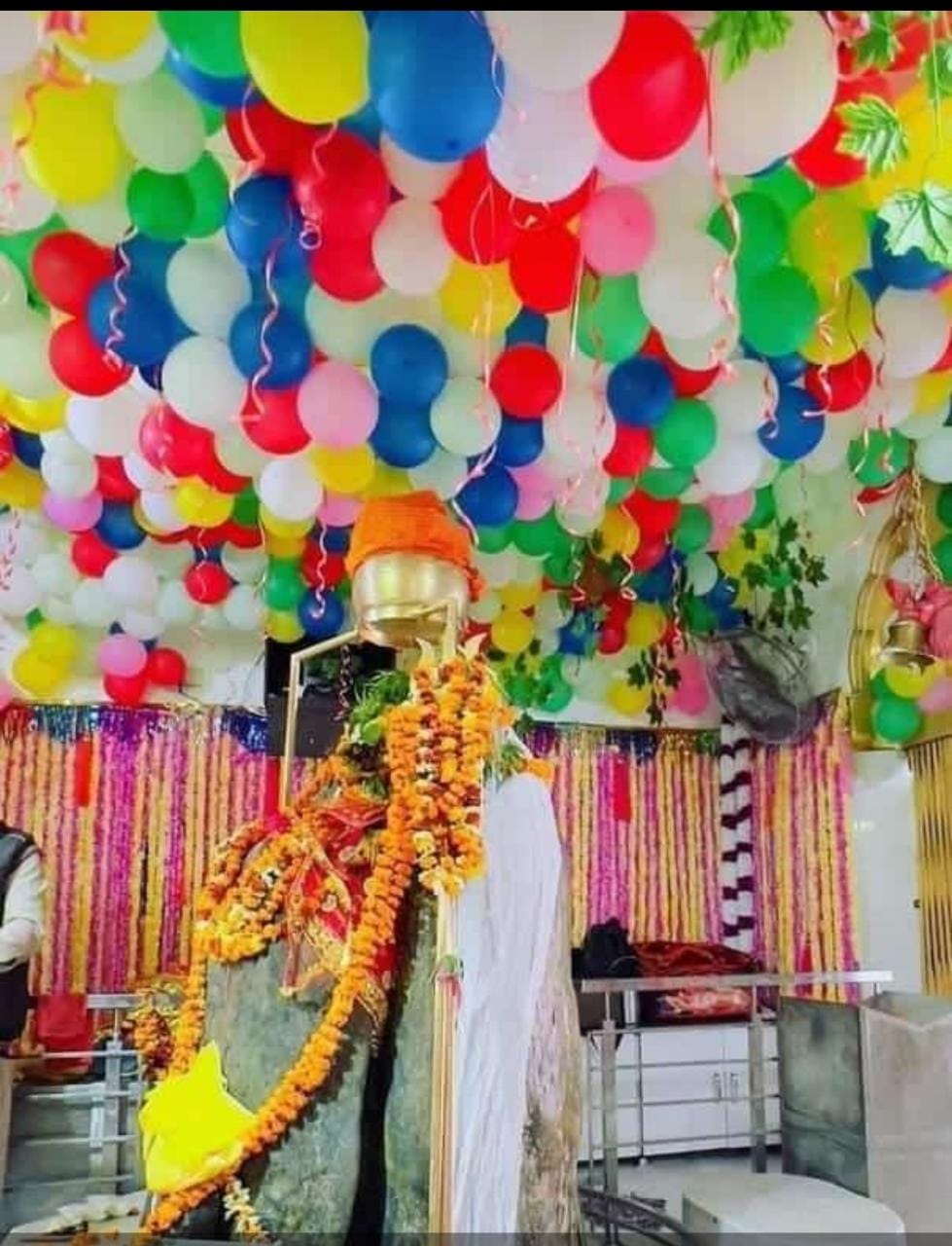 In Kathgarh, devotees got queued at night, Jalabhishek was done in the morning
