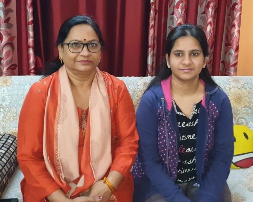 Family tears spilled upon seeing Niharika returned from Ukraine