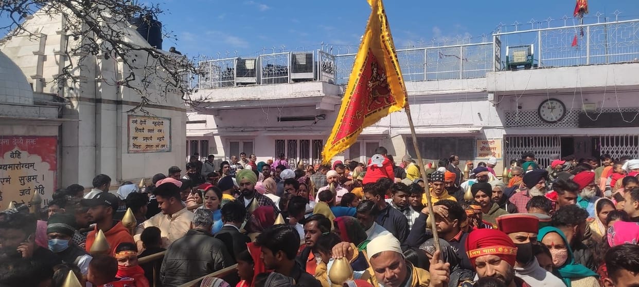 piligrimages in naina devi temple
