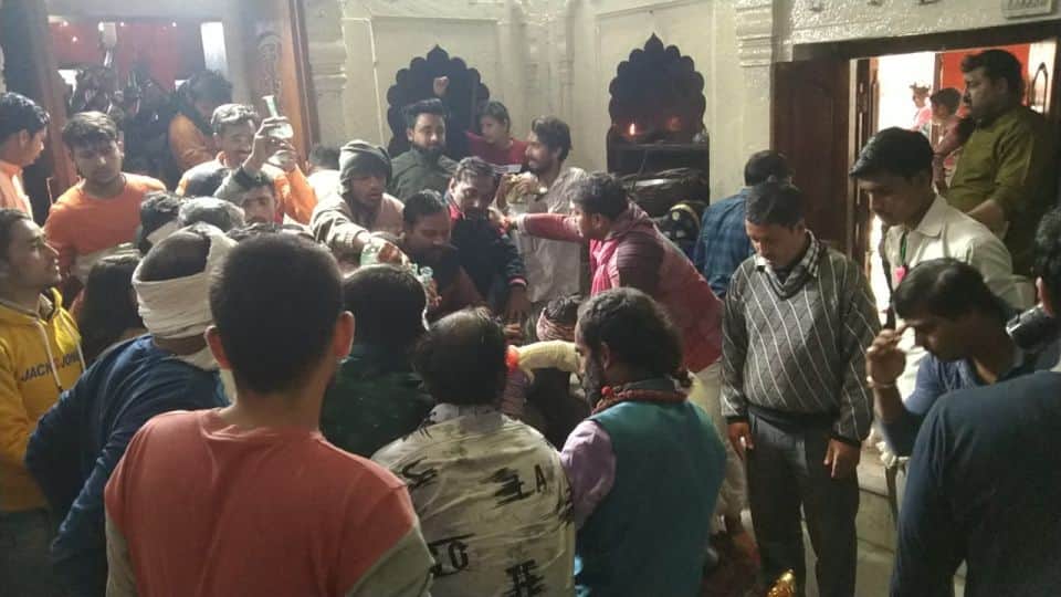 Mahashivratri 2022 Devotees perform Jalabhishek in shiv temples of mathura vrindavan