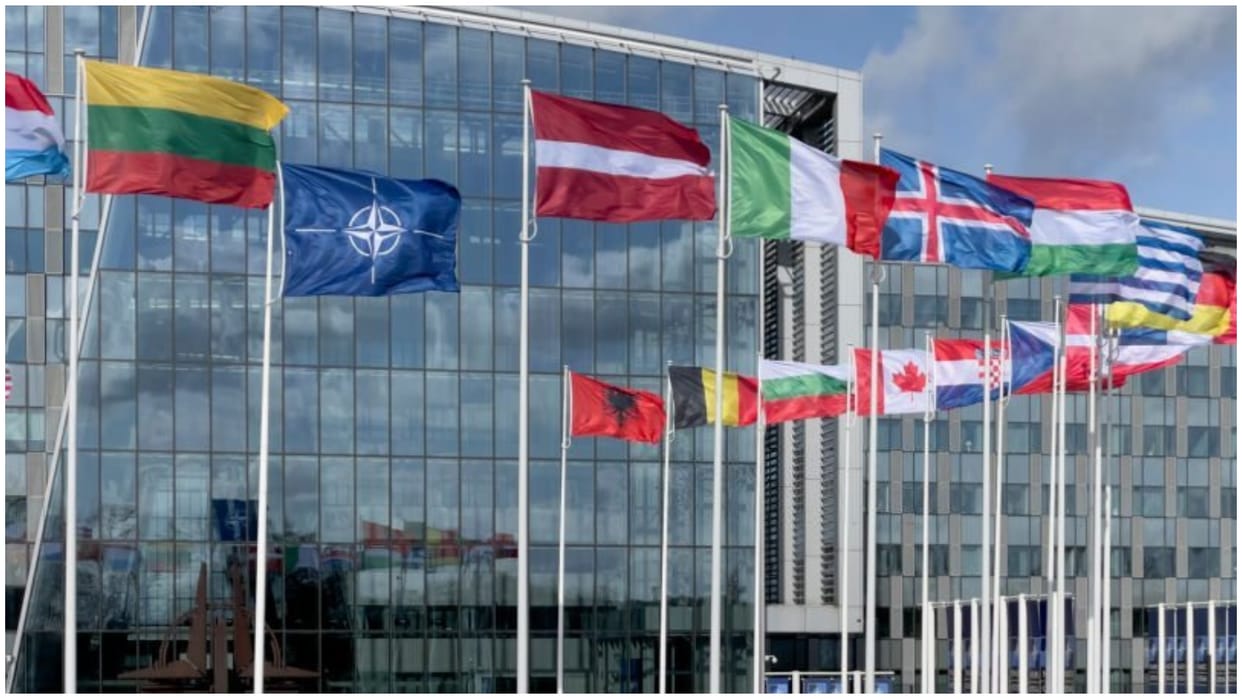 Russia Ukraine War If Ukraine joins NATO than America Britain helps All you need to now nato charter rules