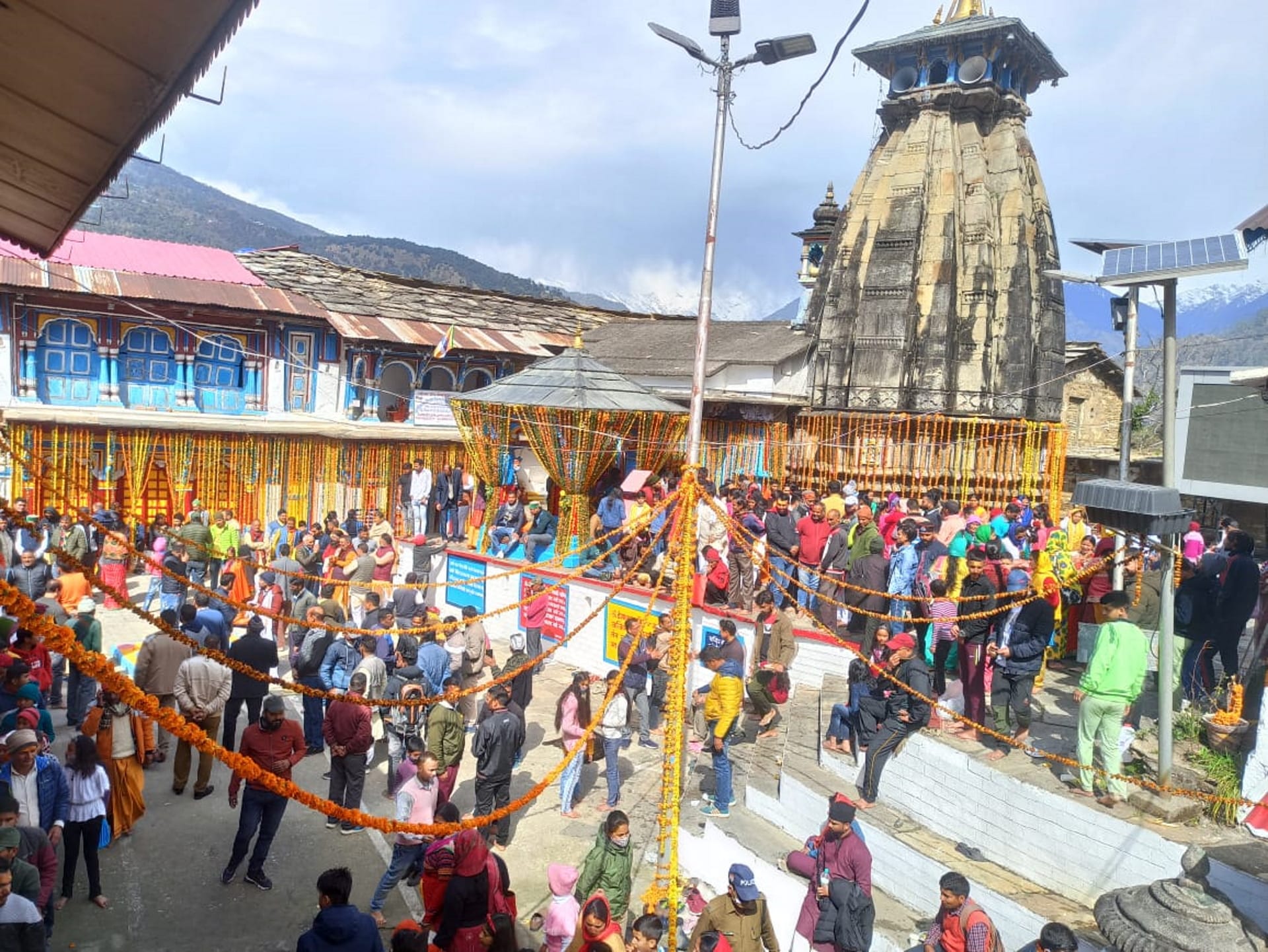 Mahashivratri 2022: Mahashivratri today, crowd of devotees gathered in the temple, see photos of the grand temples of Uttarakhand