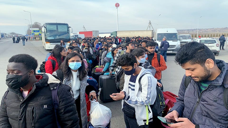 India continuing efforts to evacuate over 700 students from Sumy ukraine