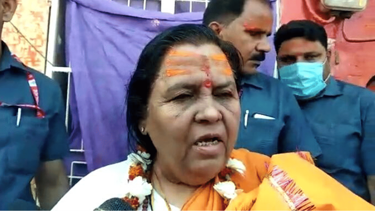 Uma Bharti reached Siddhvinayak Dham in Sehore, told PM Modi a powerful leader on Russia-Ukraine war