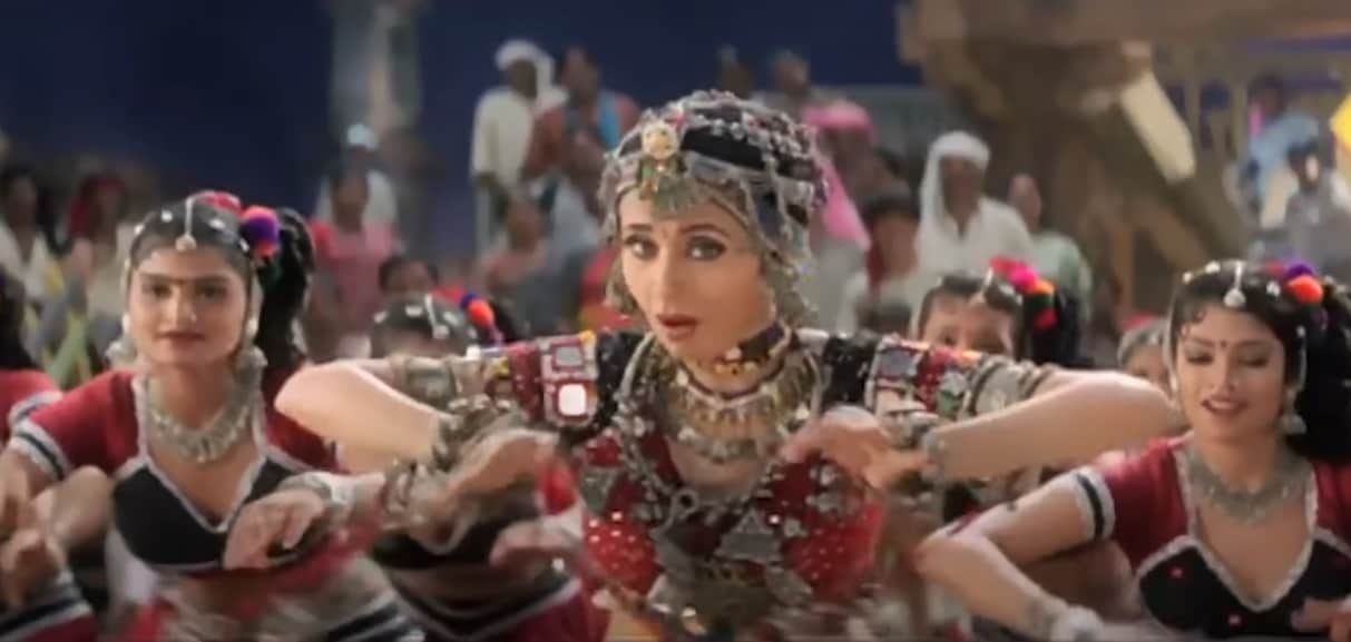 Urmila Matondkar wore 15 kg jewellery for Chamma Chamma Song says actress she got several injuries