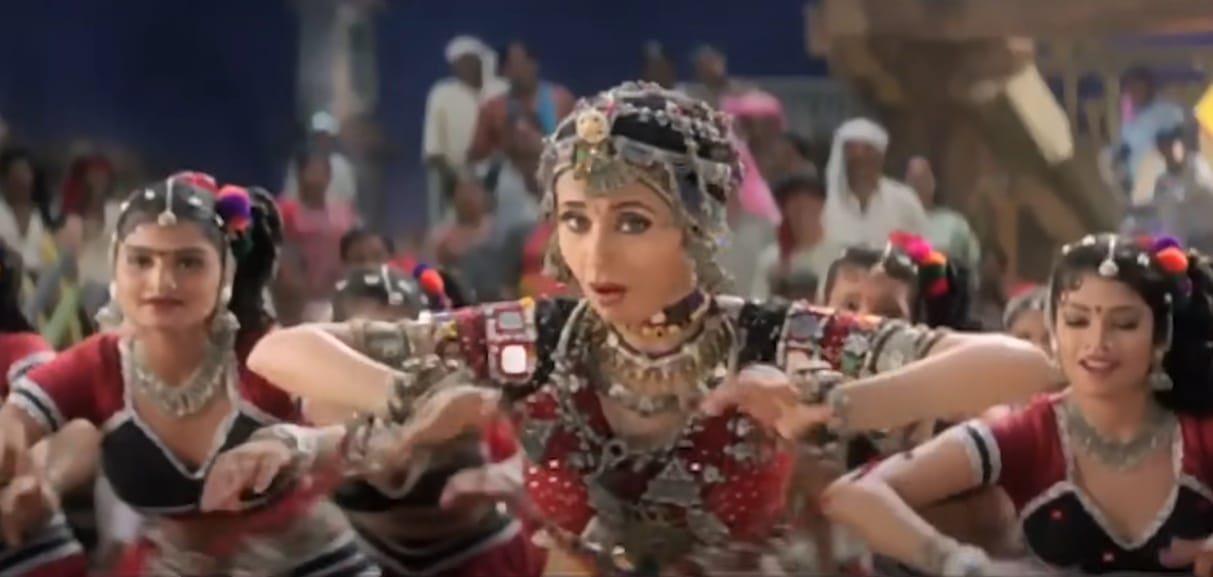Urmila Matondkar wore 15 kg jewellery for Chamma Chamma Song says actress she got several injuries