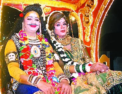 Lord Bholenath's procession came out in the city, welcomed in many places