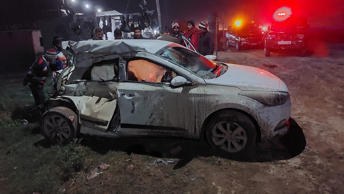 Two friends in car died in accident on Purkaji bypass