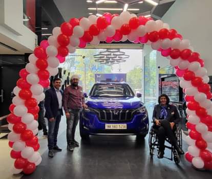 Custom Made Mahindra XUV700 Delivered to Deepa Malik Mahindra XUV700 Modified Deepa Malik Paralympic Anand Mahindra