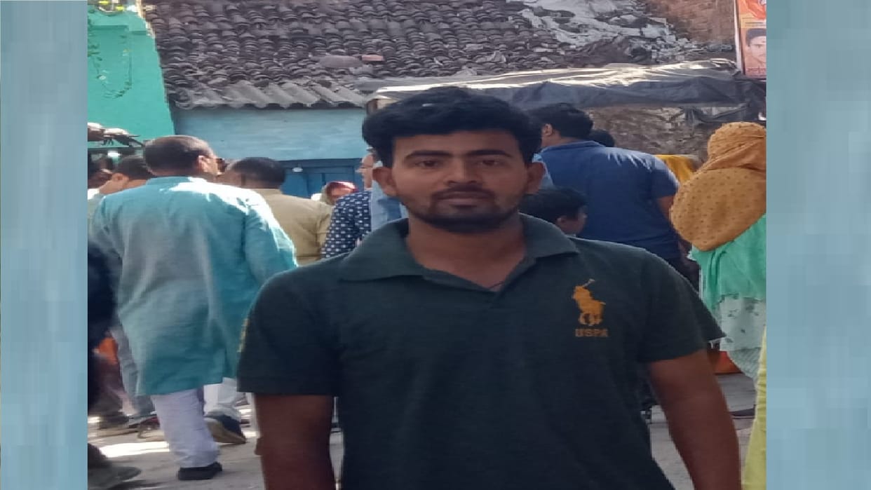 ITI student dead body who returned from Shiv Bharat was found on railway track In Jhansi