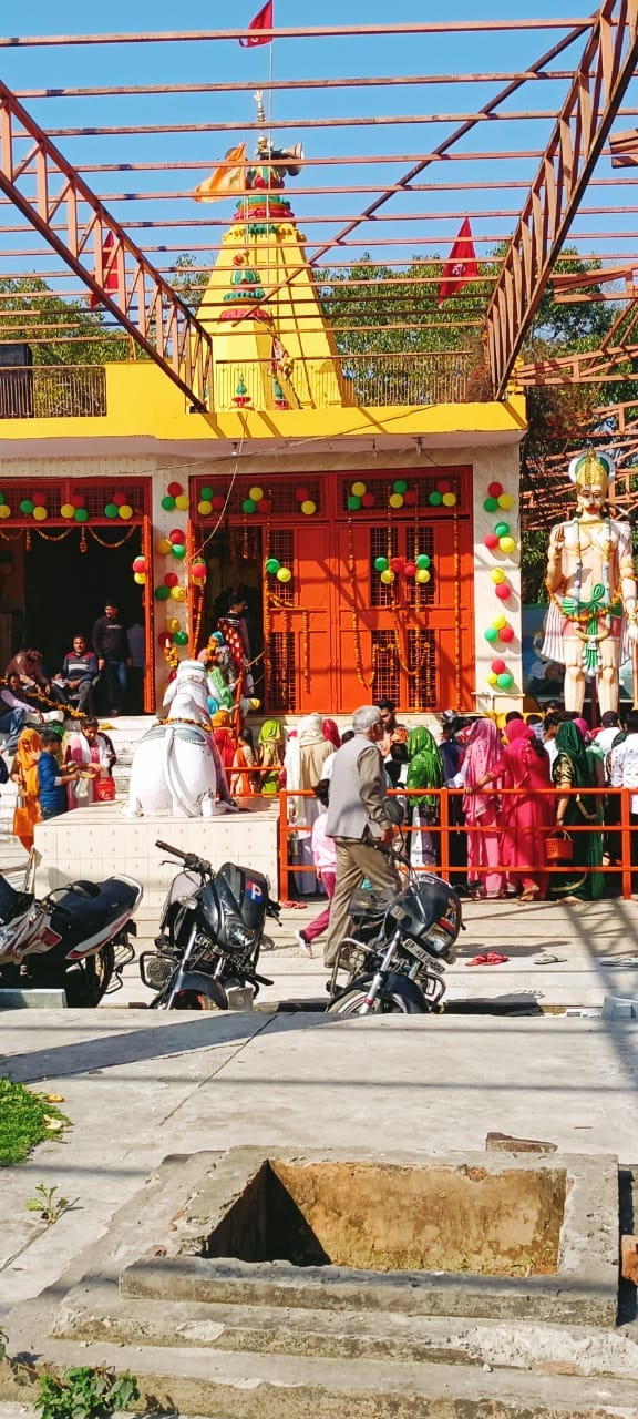 Jalabhishek done in the historical temple of Sanjhak