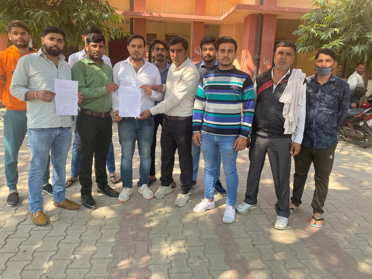 Smoking material being sold indiscriminately near school institutions