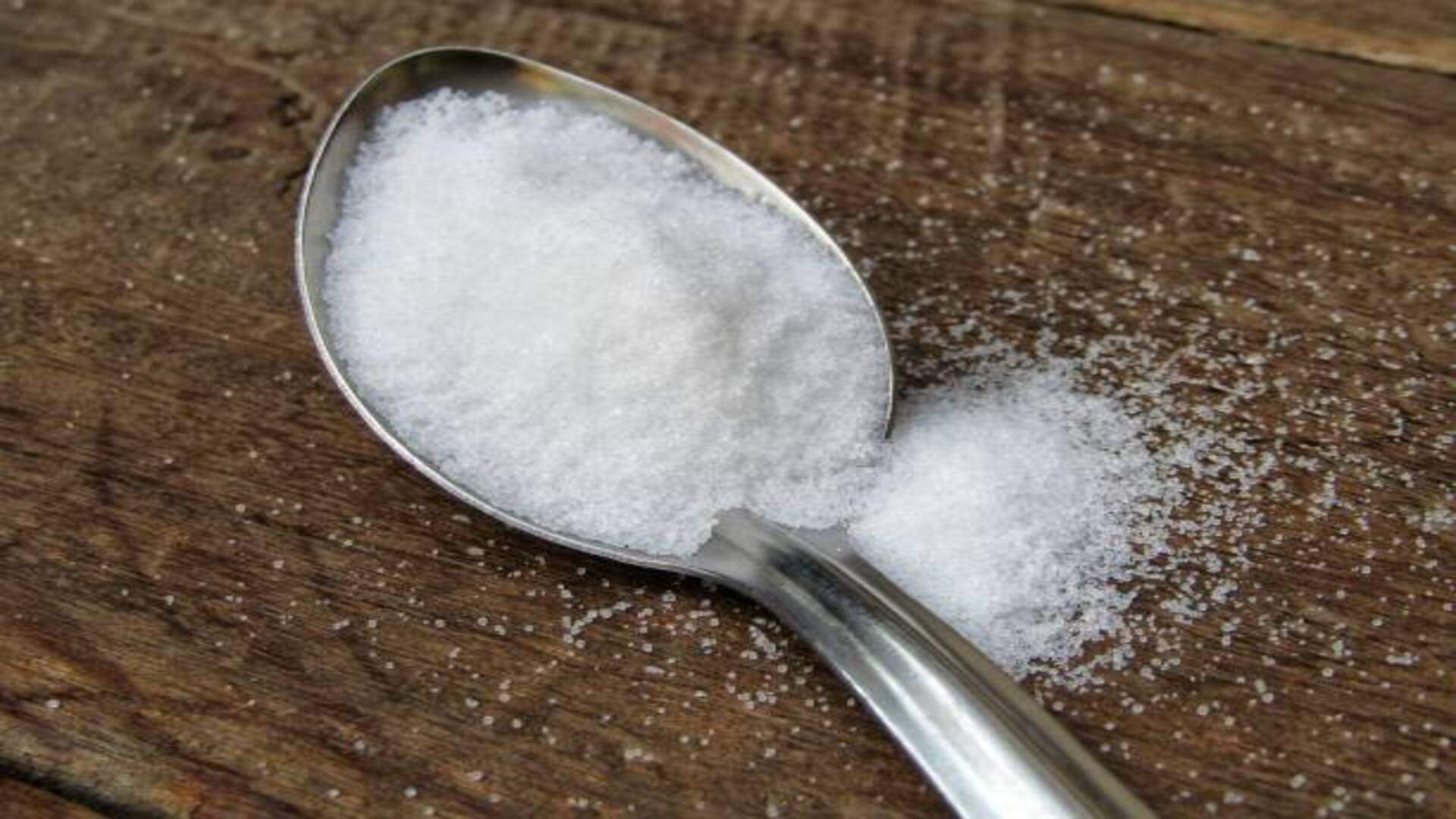 Namak Ke Upay vastu tips related salt use liitle bit of salt for removing vastu dosh