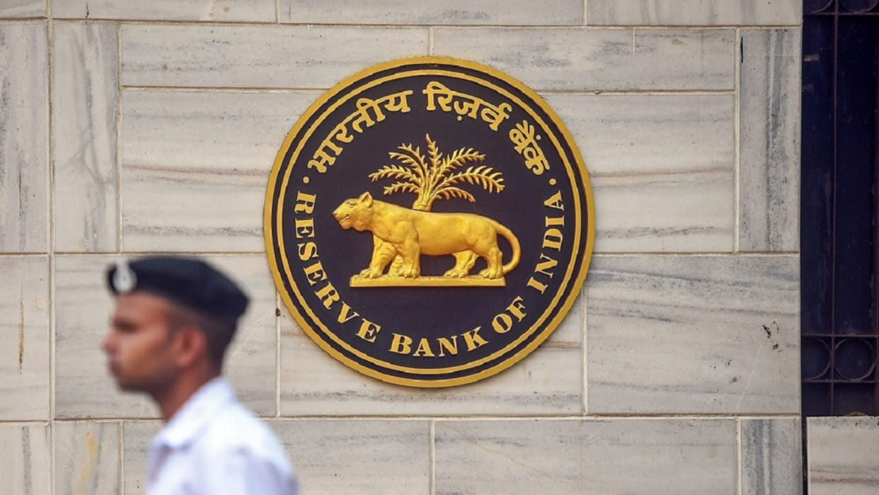 RBI cancels licence of Sarjeraodada Naik Shirala Sahakari Bank Sangli Maharashtra