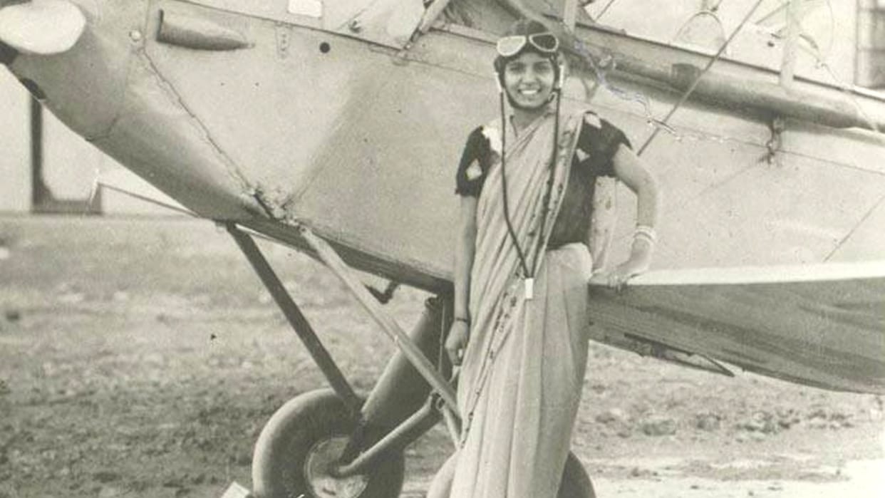 International Women Day 2022 Sarla Thakral the First Woman Pilot of India