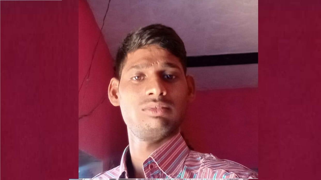 Student commits suicide by hanging in Jhansi
